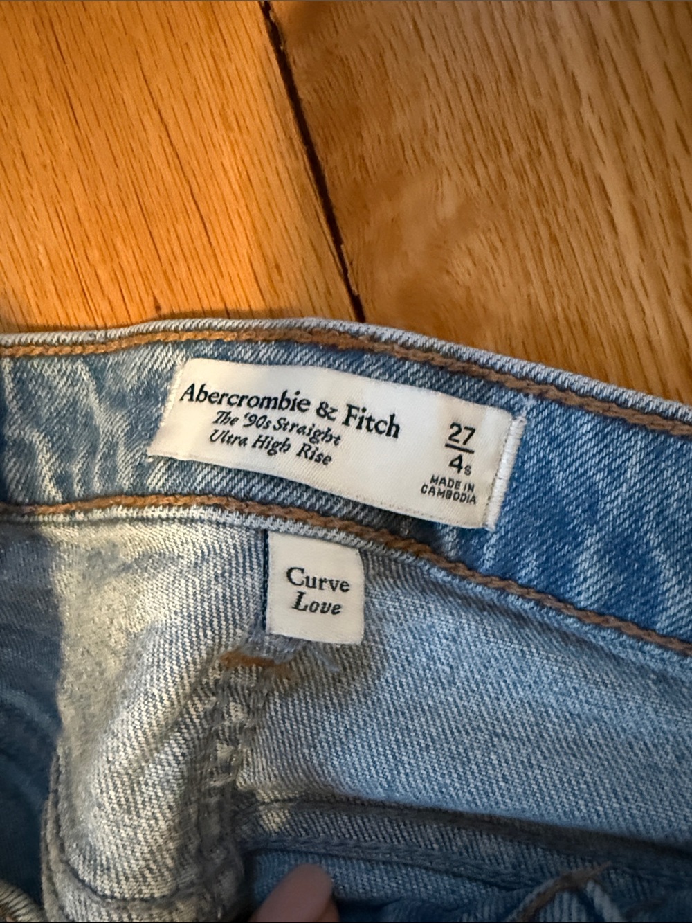 Abercrombie & Fitch Light Blue High-Rise Jeans - Picture 2 of 3